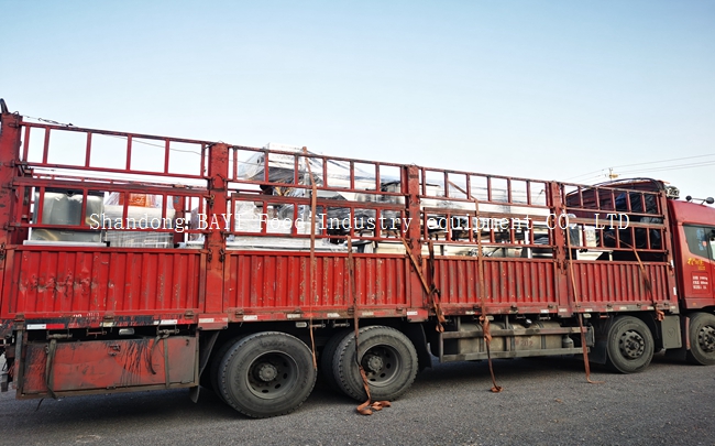 The preprocessing equipment of vacuum fried chips has been loaded and ready for shipment